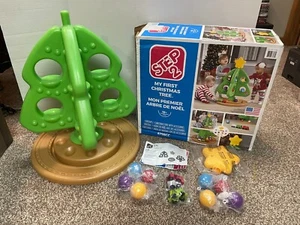 Step2 Mein erster Weihnachtsbaum. 8 Ornamente, Stern & Zug mit Box - KOMPLETT!! - Bild 1 von 5