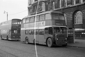 35mm CROSVILLE BUS Negative Bristol Lodekka LD6B 846AFM Pier Head Liverpool 63 - Picture 1 of 1
