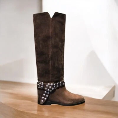 VIA ROMA 15 - STIVALE CAMOSCIO CINTURINO STACCABILE  SCONTO 50% - Immagine 1 di 2