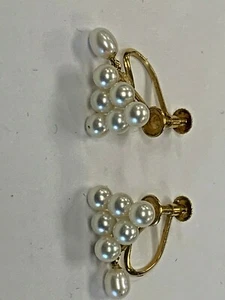 18k YELLOW GOLD GENUINE FRESHWATER PEARL CLIP ON EARRING - Picture 1 of 4