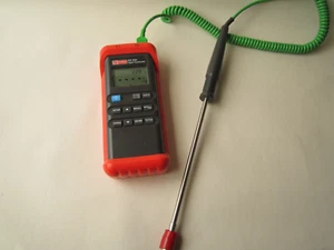 RS 55 II PROFESSIONAL DIGITAL THERMOMETER WITH PROBE - Picture 1 of 2