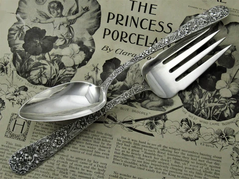 ❤️ REPOUSSE S. KIRK & SON COLD MEAT FORK & SERVING SPOON STERLING VICTORIAN Cover