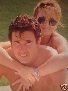 ARTICLE MAGAZINE DE PRESSE ANNÉE 1993 PATRICK ROY ET KARINE SA FIANCÉE - Picture 1 of 1