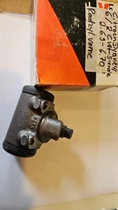 Cilindro de freno de rueda cilindro de freno Citroen Dyane 2 CV Lokheed 621 432 delantero - Imagen 1 de 1