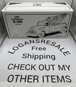💥 Prima marcia #19-1822 Shell Oil 1957 International R-200 carro attrezzi scala 1/34 - Foto 1 di 22