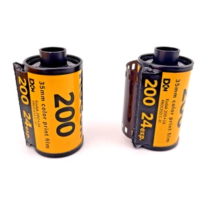 2 Rollen Kodak Gold x24 Belichtung Negativ Kleinbildfilm ISO 200 - ABGELAUFEN 10/2010 - Bild 1 von 4