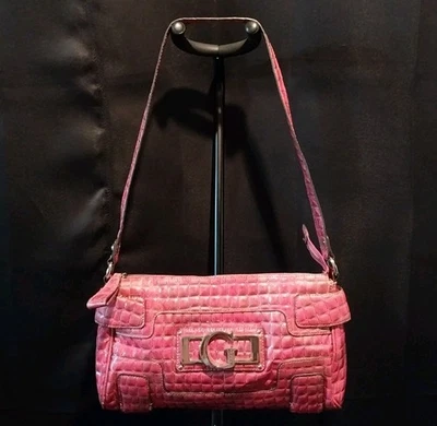 Cartera Guess Y2K Rosa Acolchada Charol Correa Larga para el Hombro  Foto 1 de 4