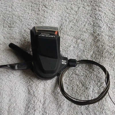 Used R/H Shimano Acera SL-M3000 Rapidfire 9 Speed Trigger Shifter. Retro.  - Image 1 of 3