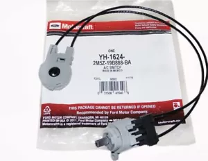 NEW Genuine OE Motorcraft HVAC Heater Valve Control Switch YH1624 2M5Z-19B888-BA - Picture 1 of 2