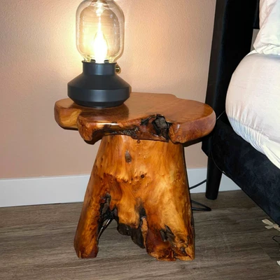 Taburete de setas de raíz de cedro - Mesa auxiliar mesita de noche con soporte para plantas rústicas 13,5" H Foto 1 de 4