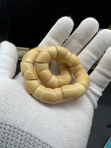 Brazalete intestino cerdo bambú jade macizo de 13 mm 精工实心玉竹猪大肠手串 - Imagen 1 de 7