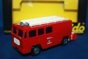 BERLIET GAK 17 FOURGON PARIS POMPIERS FIRE ENGINE - ?1/50 scale by SOLIDO 375 - Picture 1 of 6