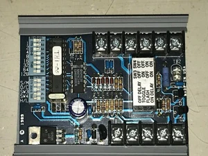 SECURITRON TIMEMASTER TM-1 MULTI-FUNCTION TIMER MODULE CARD 12 /24 VDC - Bild 1 von 2
