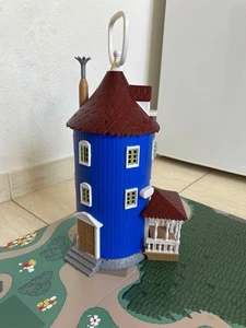 Moominhouse, Moomin Dollhouse with Figurines and Furniture - Picture 1 of 4