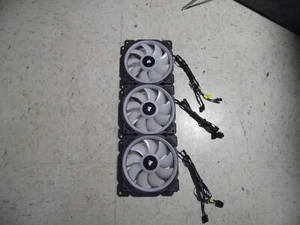 Set of 3 Corsair 120mm PC Computer Case Fans - CO-9050071,2-WW 12V 0.30A Black - Afbeelding 1 van 7