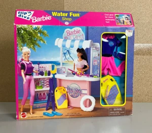 ~ MUÑECA BARBIE MATTEL - FLIP 'N DIVE - TIENDA DE DIVERSIÓN ACUÁTICA - 1997 SELLADA - Imagen 1 de 4