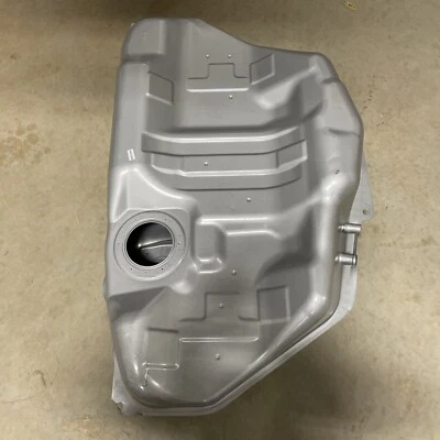 Tanque de combustible Dorman 576-735 se adapta a 05-08 Nissan Máxima Foto 1 de 4