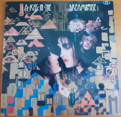 SIOUXSIE & THE BANSHEES A KISS IN THE DREAMHOUSE ORIG GREEK LP 1982 INSERT RARE! - Image 1 of 4