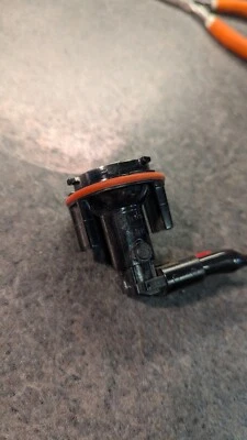 2006-2010 BMW X3 3.0Si E83LCI ~ soquete de luz de estacionamento para farol ~ 63126904048 - Imagem 1 de 4