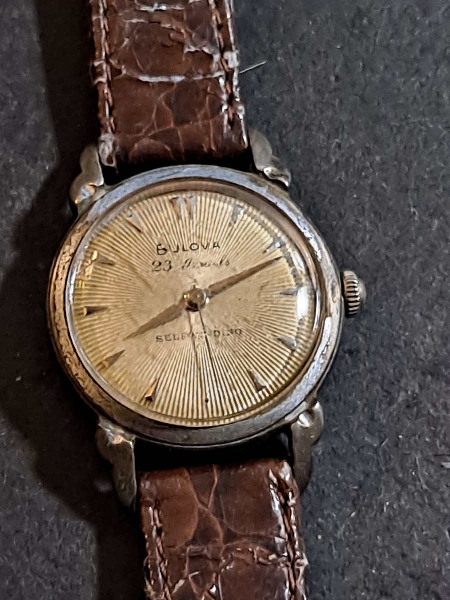 Bulova Mechanical (Automatic) Wristwatches with 23 Jewels