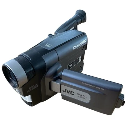 JVC VHS Compact Camcorder GR-AXM310U 320x 62.4mm (Untested Needs Bat Read Desc.) - Image 1 of 4