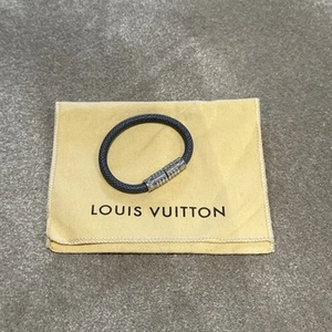 Louis Vuitton bracelet M6630D Taiga Brasserie Digit Bracelet Bangle Authentic - Picture 1 of 2