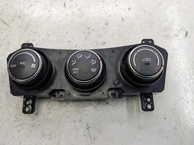 SSANGYONG KORANDO 2012 2.0 XDI HEATER CONTROL PANEL AC CONTROL PANEL 6871034001 - Image 1 of 4