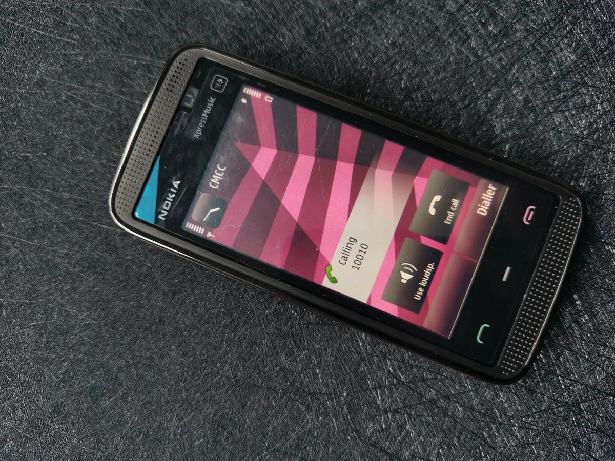 Yubka ostidagi pantiesning shaxsiy fotosuratlari