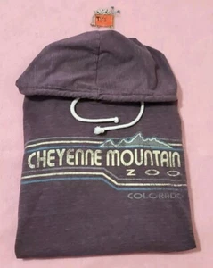 CHEYENNE MOUNTAIN ZOO CMZ HOODIE WITH FRONT POCKET ADULT MENS SIZE MEDIUM - Picture 1 of 6