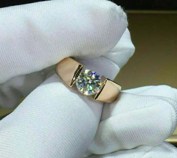 Anillo de boda solitario para hombre de 1,5 quilates redondo diamante cultivado en laboratorio G/VVS oro amarillo de 10 k Foto 1 de 4