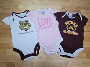 Minnesota Golden Gophers Rivalry THREADS 91 Girls Baby Bodysuit Size 6-9 Months - Picture 1 of 9