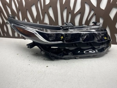 Faro cuádruple LED pasajero derecho Toyota Prius Prime 2017-2022 OEM 8114547801 Foto 1 de 4