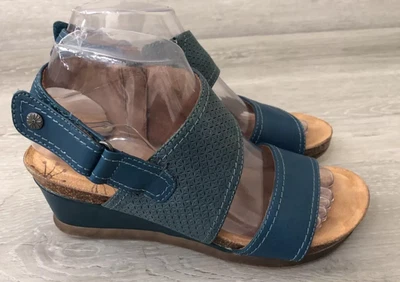 Cobb Hill Shona Women's Sandal Blue Leather 8 Wedge Casual Comfort Shoes - Image 1 of 4