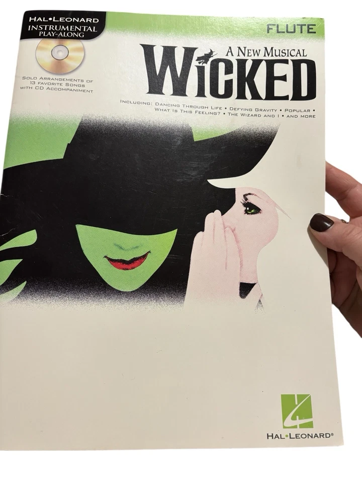 Flauta musical malvada solo Broadway partituras libro de canciones audio en línea Foto 1 de 4