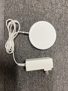 Belkin BOOST UP 7.5W Wireless Charging White Pad Model Used / Tested / working - Picture 1 of 10