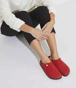 Birkenstock Zermatt Red Wool Felt Slippers Medium /Narrow Width. - Picture 1 of 11