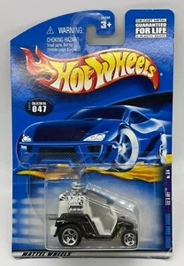 Hot Wheels Secret Code Series 2000 Tee'D Off Black White Card Variation #047 - Imagen 1 de 2