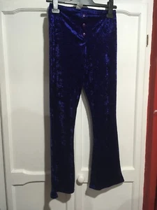 Girls crushed velvet effect trousers with flare at bottom 9-10 years . Vintage - Picture 1 of 3