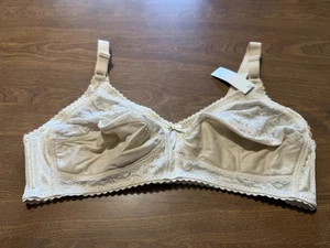 K-Mart Floral Lace Bra Beige No Wire Kmart Pink NWT Size 44D Vintage #4 - Picture 1 of 17