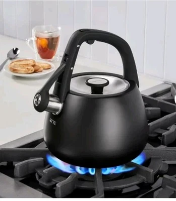 Hervidor de agua Cuisinart de acero inoxidable negro mate CKS-25MBK.B0,N Foto 1 de 4