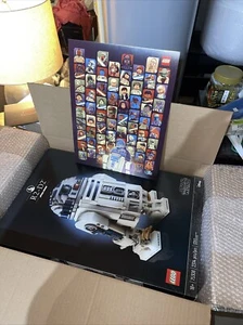 LEGO Star Wars: R2-D2 (75308) And Lego Print. - Picture 1 of 1