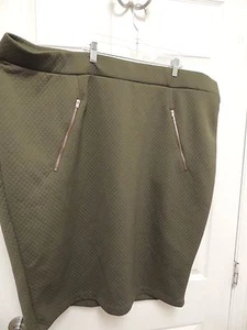 ASHLEY NELL Boutique 4x gonna verde con cerniera modello trapuntato - Foto 1 di 4