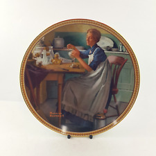 Knowles Collectible Plate - Waiting On The Shore By Norman Rockwell - OP 3181