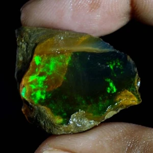 20.90 Ct 100% Natural Ethiopian Crystal Black Opal Play Of Color Rough Specimen - Picture 1 of 7