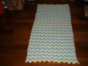 Handarbeit gehäkelt afghanisch Top Zustand 71" x 34" blau gelb (67) - Bild 1 von 2