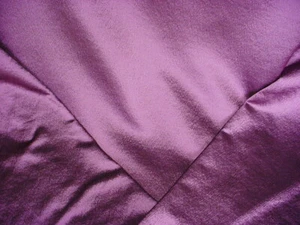 1-1/8Y Designers Guild FDG2896 Anshu Grape Hammered Faux Silk Upholstery Fabric - Picture 1 of 3