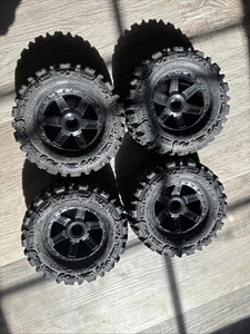 Nice Pro-Line Trencher 2.8" Mounted Tires/Raid Wheels (4) 1170-10 - Picture 1 of 3