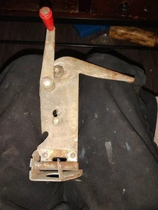 Vintage Swing-Away Manual Wall Mount Can Opener with Red Handle and Bracket - Picture 1 of 7