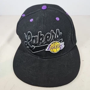 Los Angeles Lakers LA NBA ULTRA GAME Cap Hat Snapback All Black NWT - Picture 1 of 6