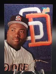 1993 Studio #100 Tony Gwynn NEUWERTIG - Bild 1 von 2